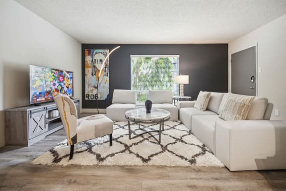 Spring Special | Steps from Galleria & Shops