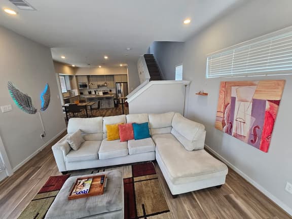 Uptown Galleria | Modern 3-Story Home w/ Garage